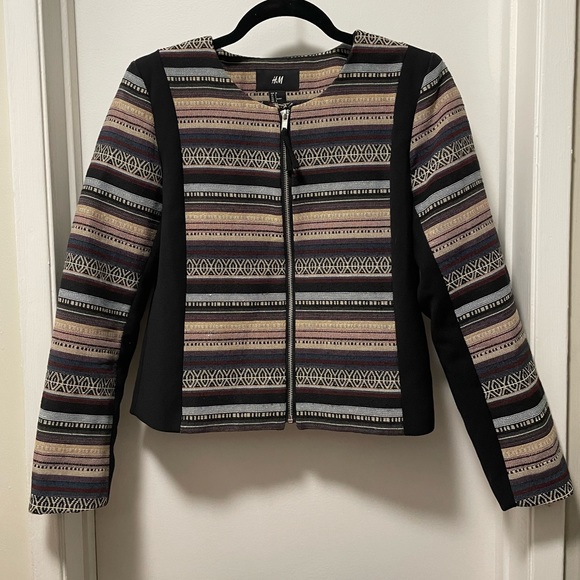 H&M Textured Jacket - Picture 2 of 16